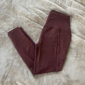 Beyond Yoga caught in the midi spacedye leggings with pockets